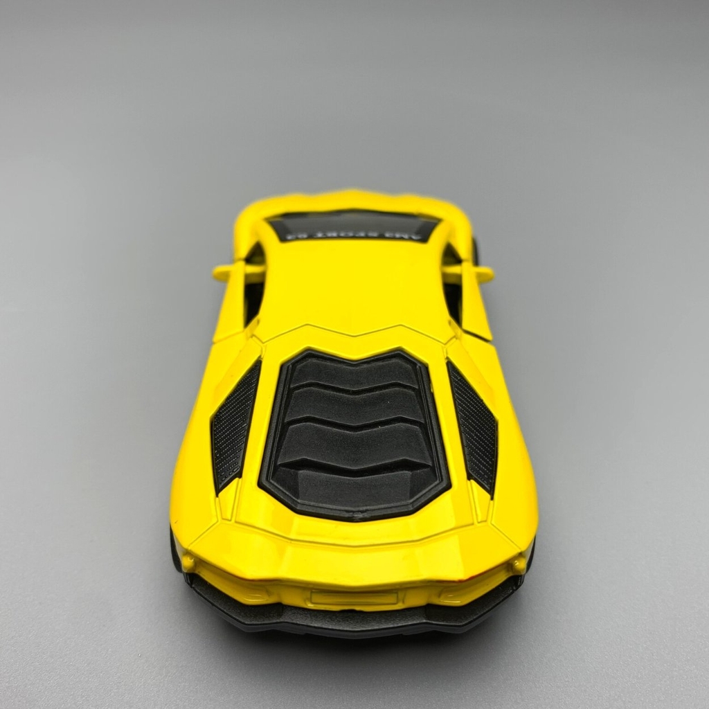 Mô Hình xe Lamborghini Huracan Vàng tỉ lệ 1:43 Hợp kim có thể mở cửa - bánh sau chạy cót - Dài 10cm - cao 3cm - nặng 200gram - Figure Oto - FULL BOX : SKU : OTO15 số 6