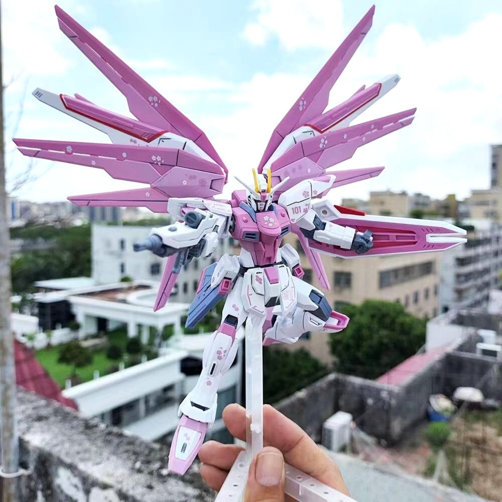 MG 1/100 FREEDOM 6650 GUNDAM Hoa anh Đào hàng Cao cấp - Cao 18cm - nặng 1kg sku :MG 6650  - Box Màu