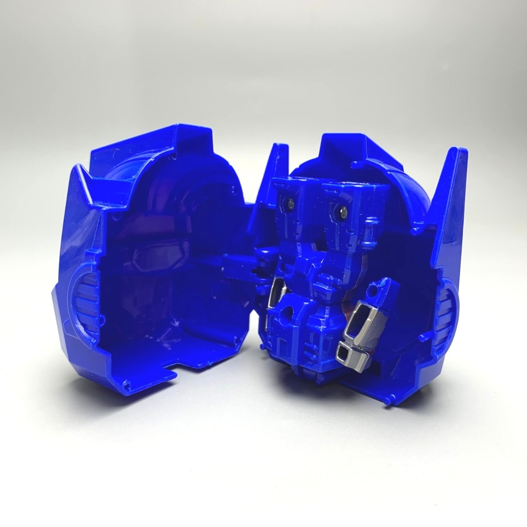 Mô Hình tranformer Robot Optimus Prime - Cao 12cm - ngang 7cm - nặng 100Gram - Figure Robot - No box : bọc túi OPP N3-ST5
