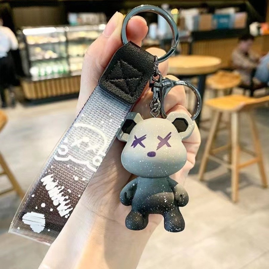 Móc khóa gấu Bearbrick màu xám - Dây móc dài : 11cm - mô hình gấu Bearbrick Cao : 5.5cm - Nặng 50gram - No Box  - SKU: moc14 - (Vat: 88223-7) -  K76-T3-S7
