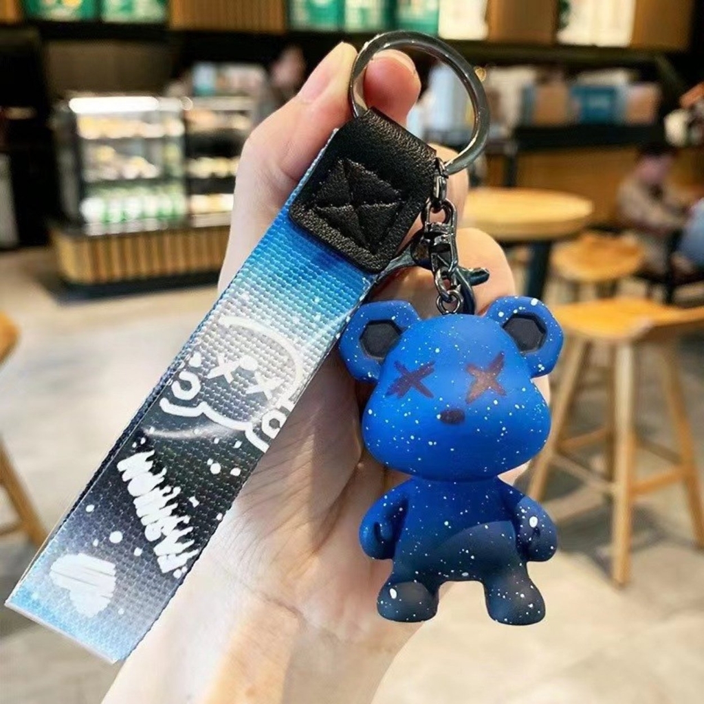 Móc khóa gấu Bearbrick màu Xanh Trời - Dây móc dài : 11cm - mô hình gấu Bearbrick Cao : 5.5cm - Nặng 50gram - No Box  - SKU: moc13 - (Vat: 88223-7) - K77-T6-S3