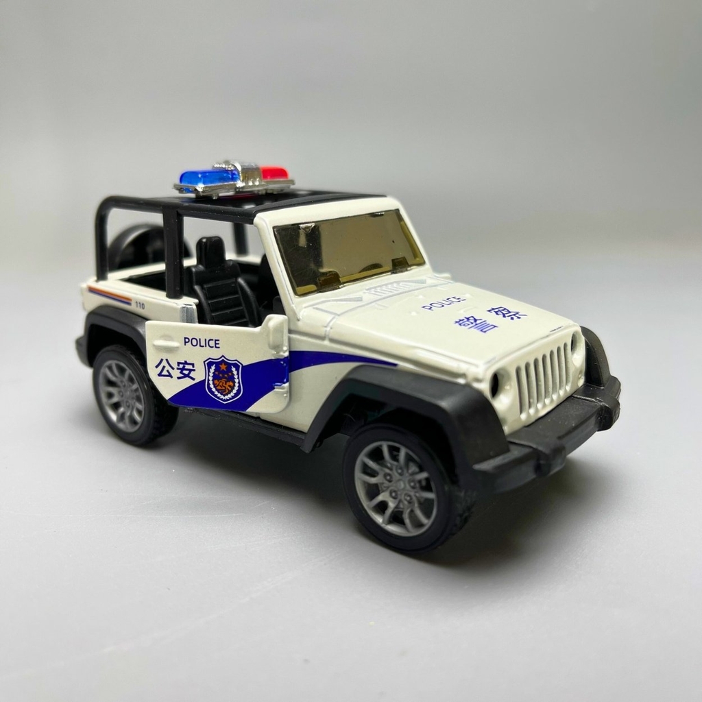 Mô Hình xe JEEP Police màu trắng - tỉ lệ 1:36 Hợp kim có thể mở cửa - bánh sau chạy cót - Dài 11cm - rộng 5cm - cao 4cm - nặng : 200gram - FULL BOX : box màu