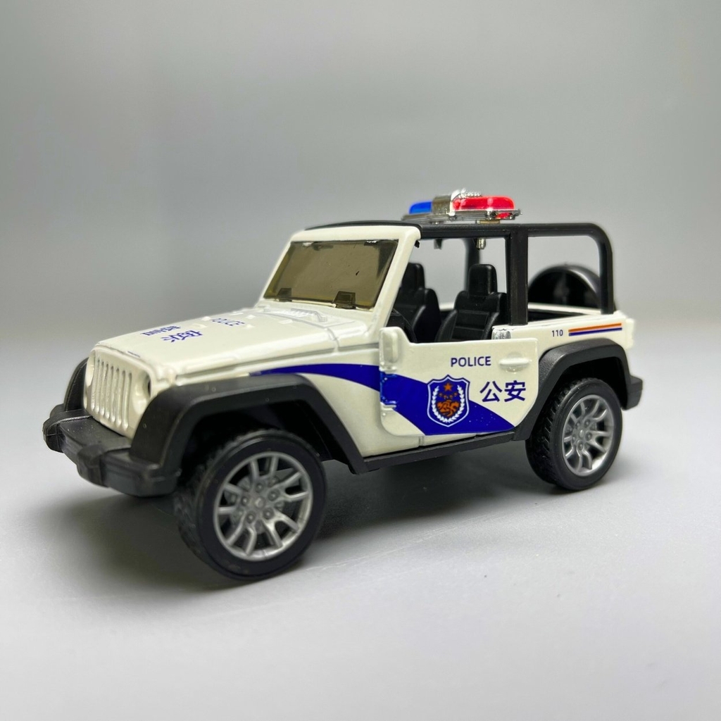 Mô Hình xe JEEP Police màu trắng - tỉ lệ 1:36 Hợp kim có thể mở cửa - bánh sau chạy cót - Dài 11cm - rộng 5cm - cao 4cm - nặng : 200gram - FULL BOX : box màu