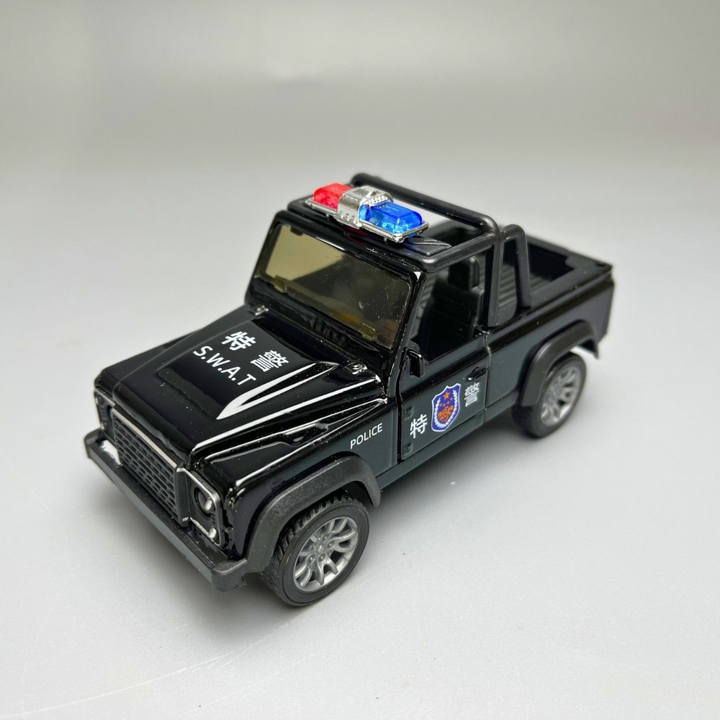 Mô Hình xe JEEP mui trần Police màu đen - tỉ lệ 1:36 Hợp kim có thể mở cửa - bánh sau chạy cót - Dài 11cm - rộng 5cm - cao 4cm - nặng : 200gram - FULL BOX : box màu