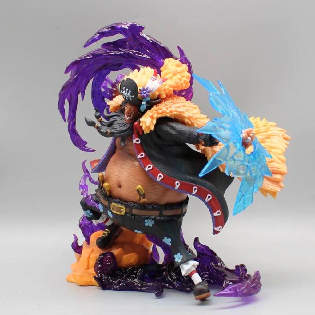 Mô Hình OnePiece Râu đen chiến đấu - Cao 22cm - ngang 23cm - nặng 1kg - full box - có hộp màu - N1-K35-T5-S1