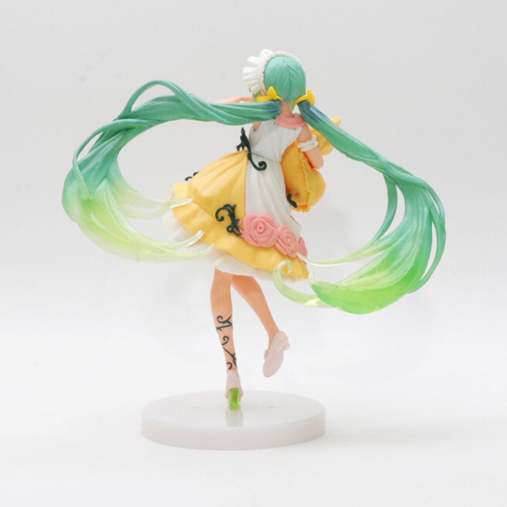 Mô Hình Hatsune Miku ôm gối - Cao 20cm - nặng 250gram - Figure Miku - Có Hộp màu