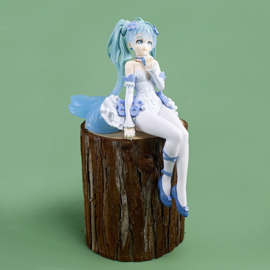 Mô Hình Hatsune Miku váy xanh ngồi - Cao 15cm - nặng 100Gram - Figure Miku - Có Hộp màu