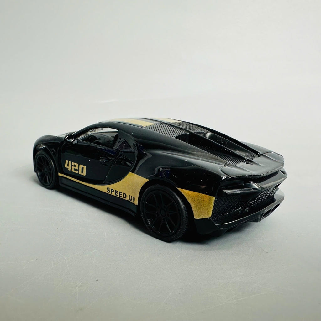 Mô Hình xe bugati đen sọc vàng tỉ lệ 1:43 Hợp kim có thể mở cửa - bánh sau chạy cót - Dài 10cm - cao 3cm - nặng 200gram - Figure Oto - FULL BOX : box màu - SKU : oto362 số 23