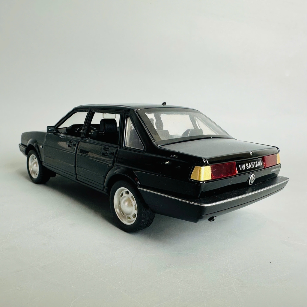 Mô Hình xe Volkwagen Satana đen tỉ lệ 1:24 Hợp kim có thể mở cửa - bánh sau chạy cót - Dài 19cm - cao 5.5cm - nặng 600gram - Figure Oto - FULL BOX : box màu - SKU : oto395 n3-k7-t2-s2