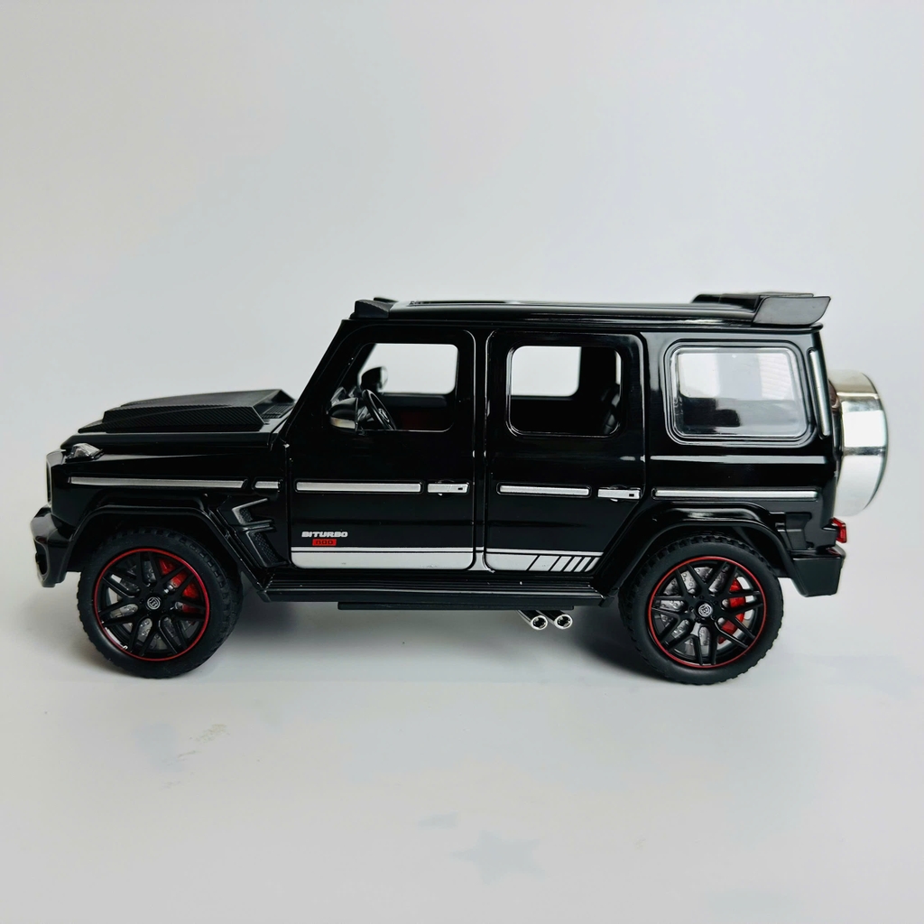 Mô Hình xe brabus G800 đen xám tỉ lệ 1:24 Hợp kim có thể mở cửa - bánh sau chạy cót - Dài 22cm - cao 9cm - nặng 1000gram - Figure Oto - FULL BOX : box màu - SKU : oto401 n3-k8-t5-s2