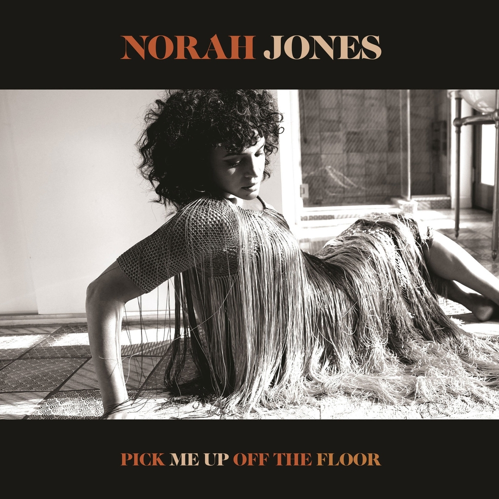 đĩa than NORAH JONES - PICK ME UP OFF THE FLOOR (BLACK/RED VINYL)