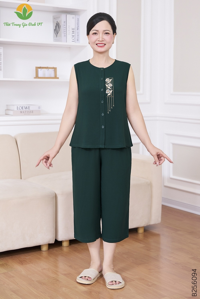 Bộ lanh trung niên quần lửng áo sát nách