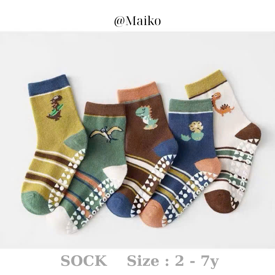 TẤT CHỐNG TRƠN TRƯỢT BÉ TRAI 2-7 TUỔI