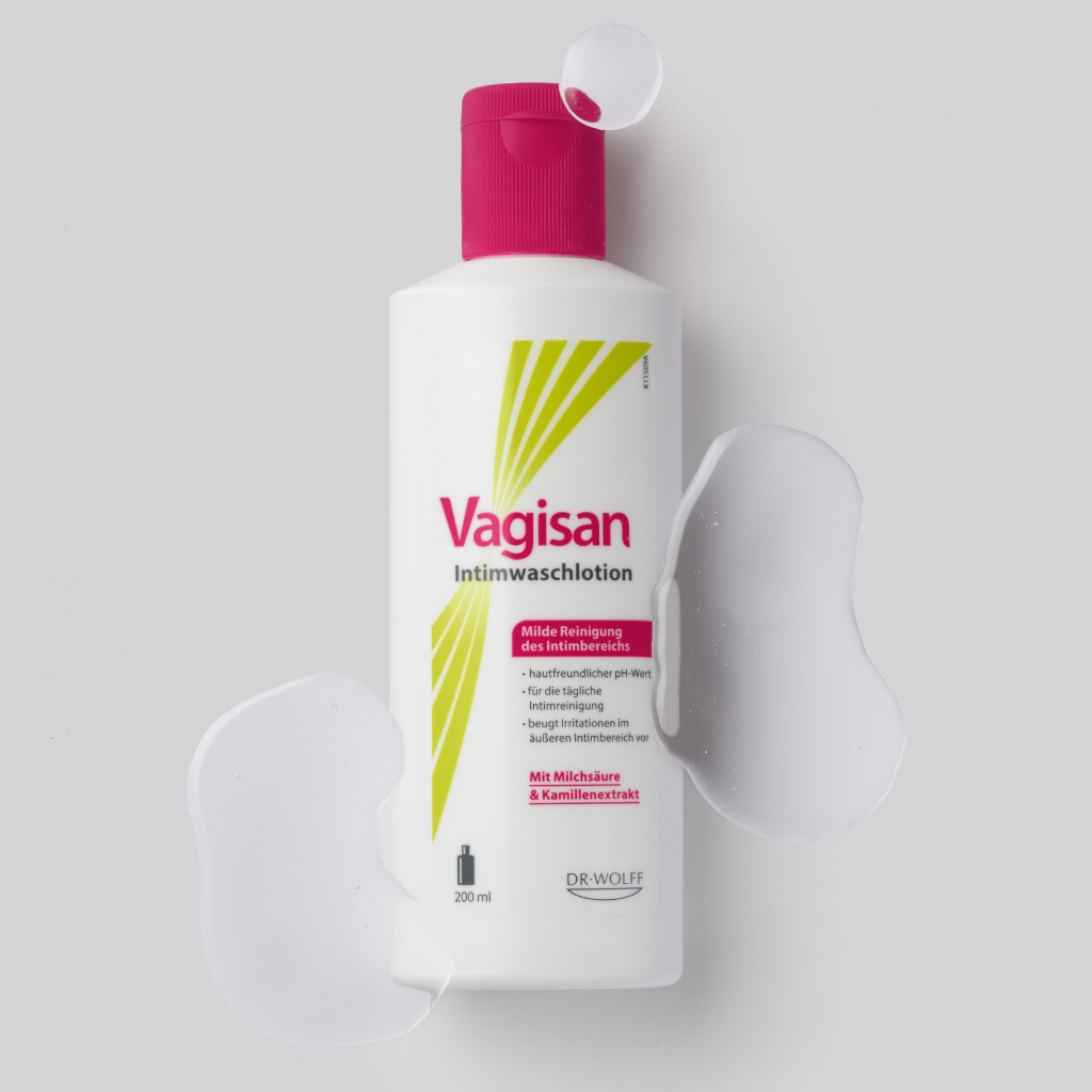 Dung dịch vệ sinh phụ nữ làm mềm và chống lão hoá 100ml