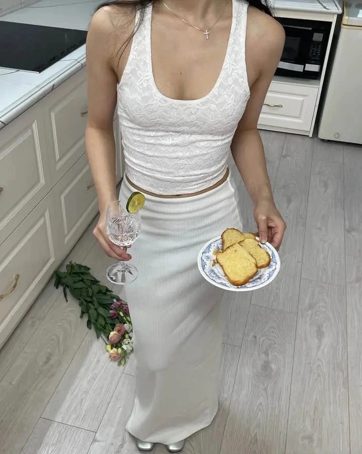 Bethany Skirt | White