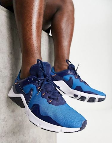 Nike Legend Essential 2