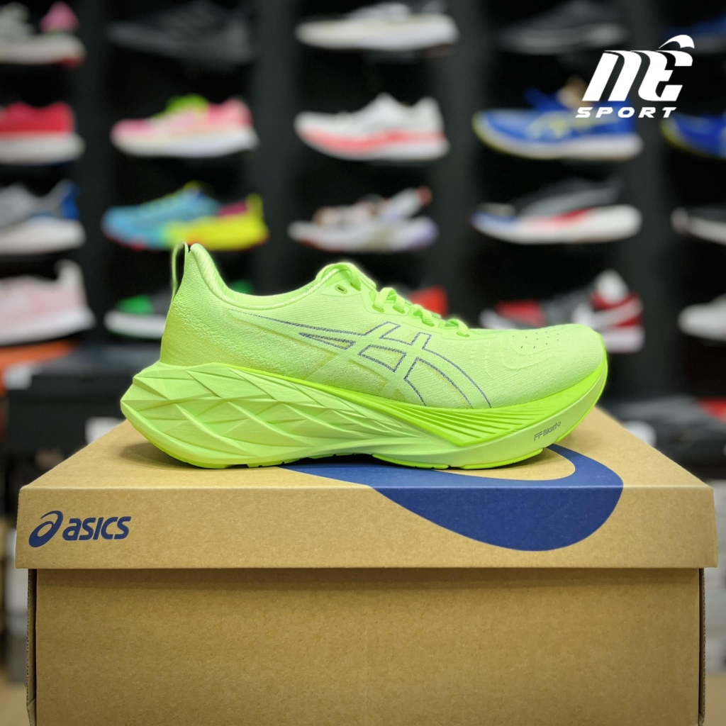 Asics Novablast 4