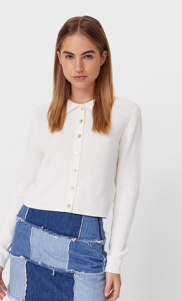 Áo len trắng cổ bẻ Stradivarius