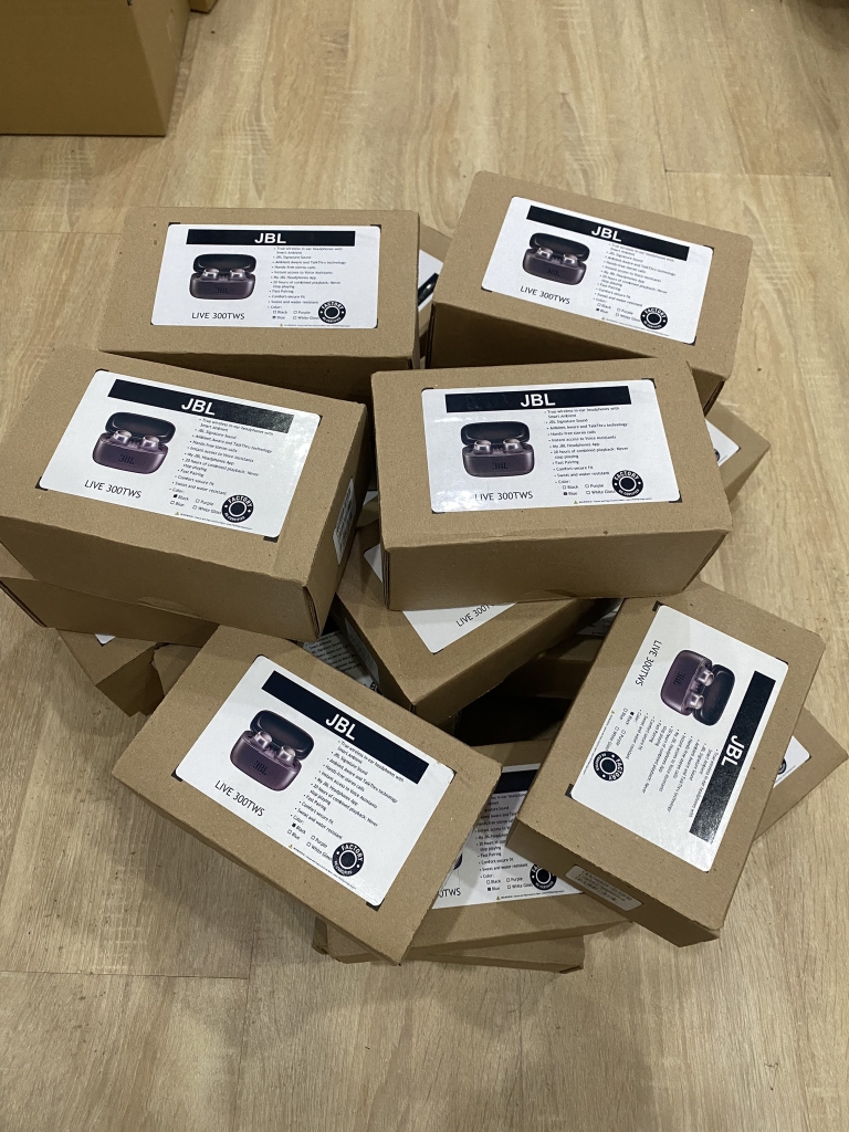 Tai nghe JBL LIVE 300TWS