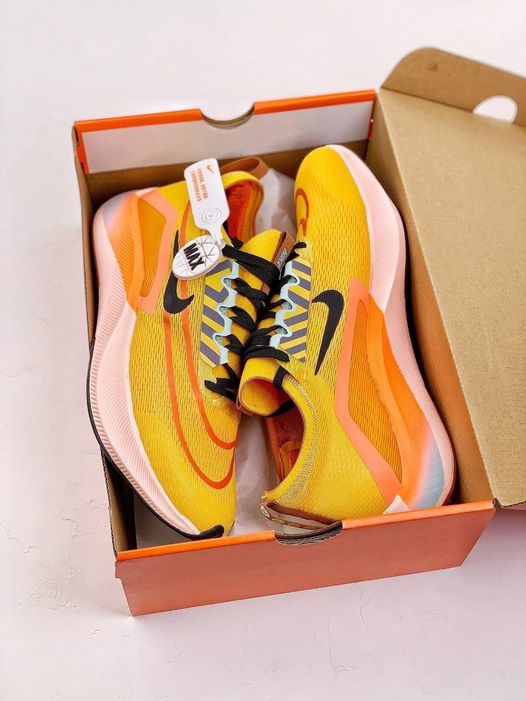 Nike Zoom Fly 4 EKIDEN
