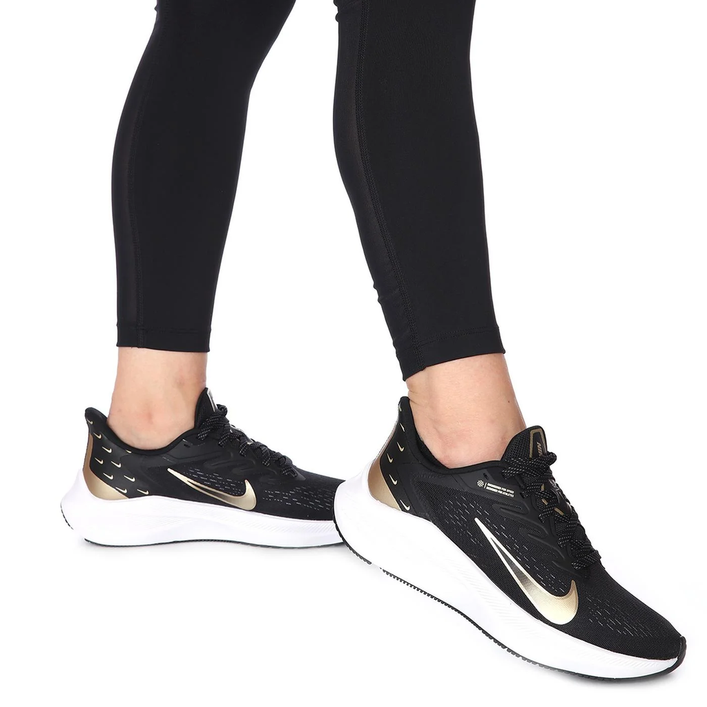 Nike WMNS Zoom Winflo 7 Premium