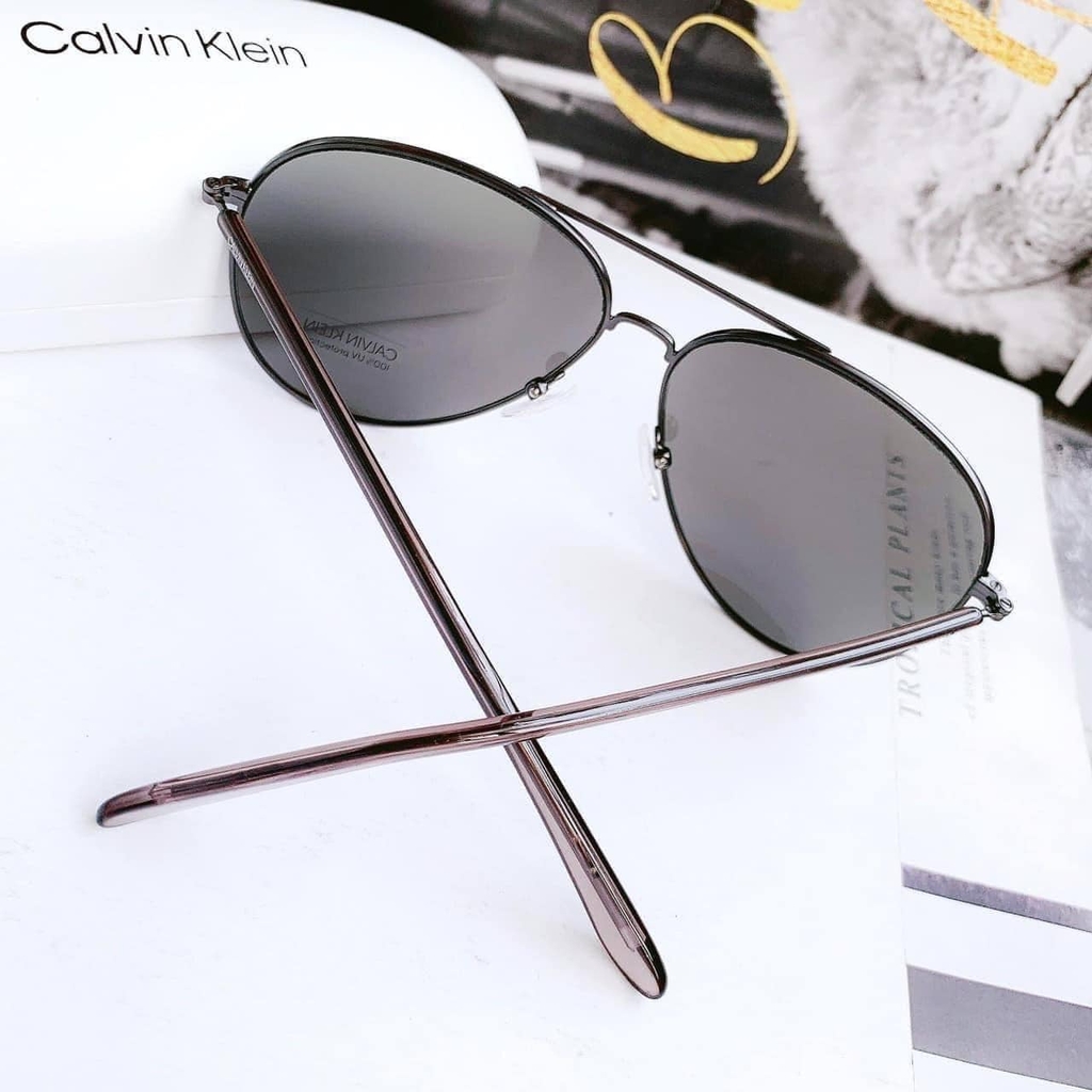 Kính Calvin Klein