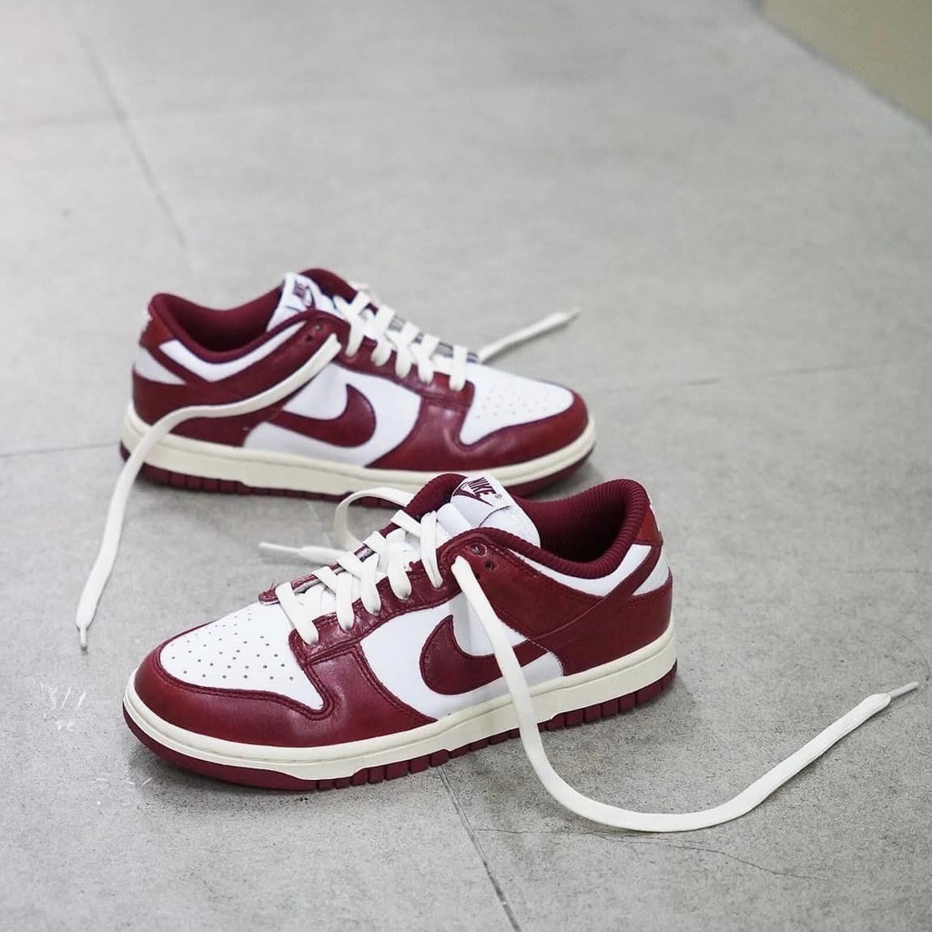 Nike Dunk Low Premium ‘Team Red’