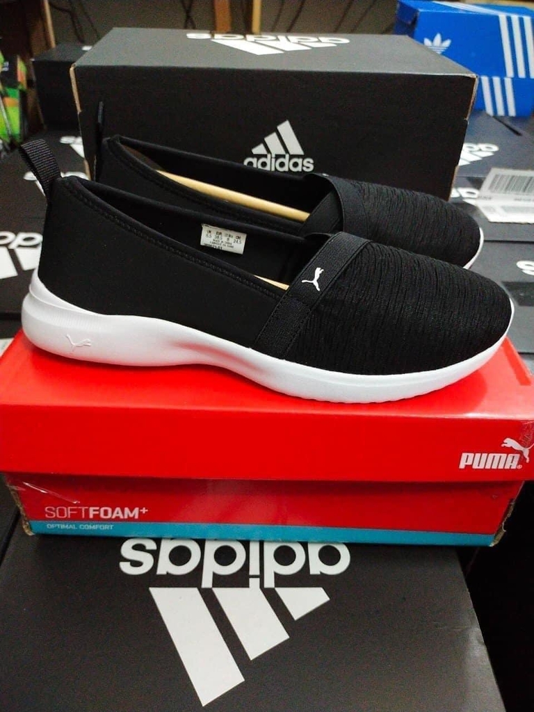 Slip on Puma đen