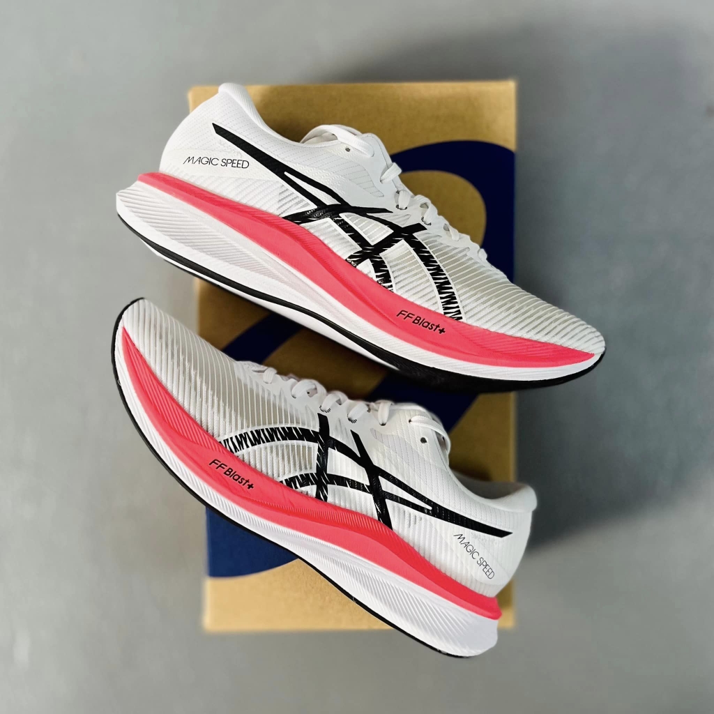 Asics Magic Speed 3