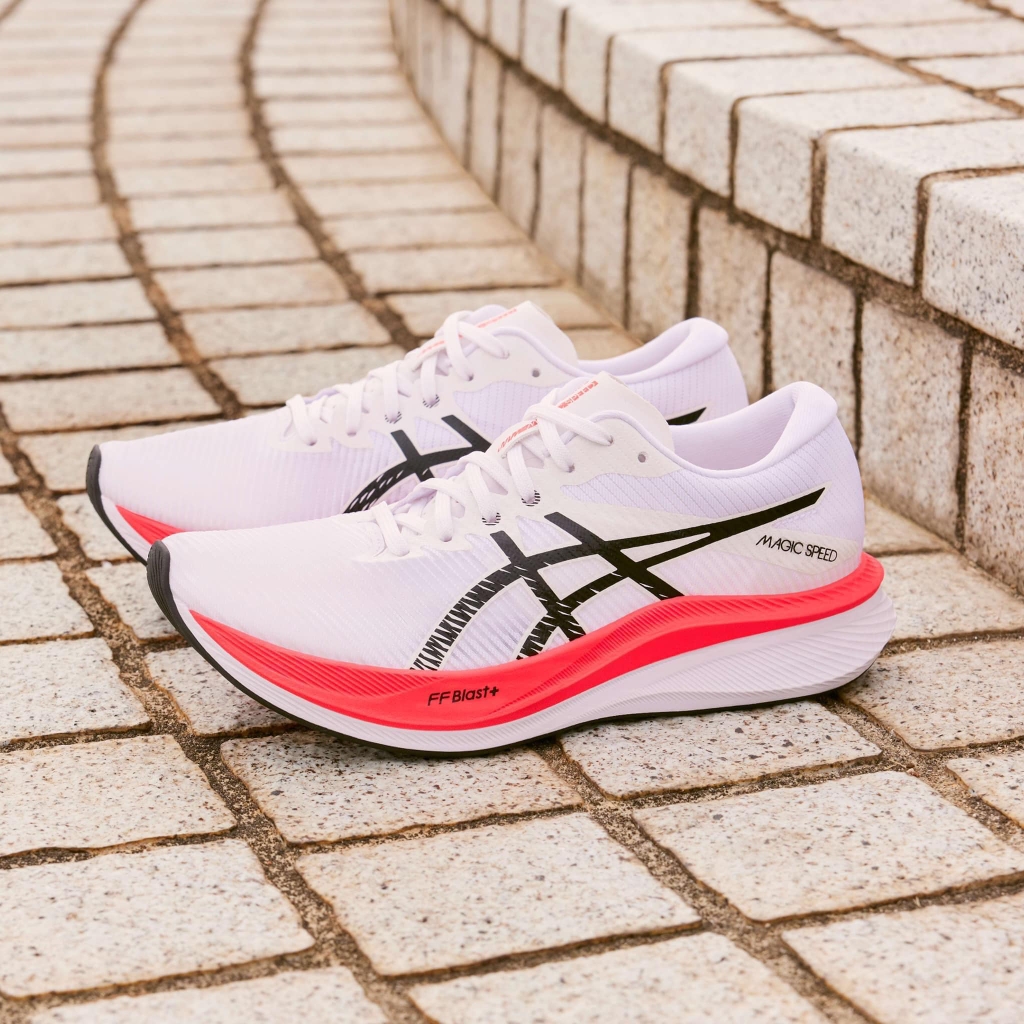 Asics Magic Speed 3