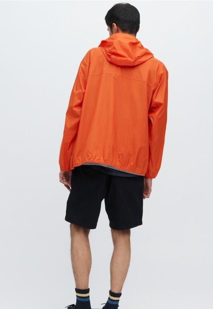 Áo gió Uniqlo E453773