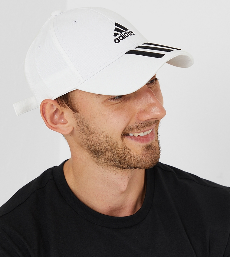 Mũ Adidas trắng