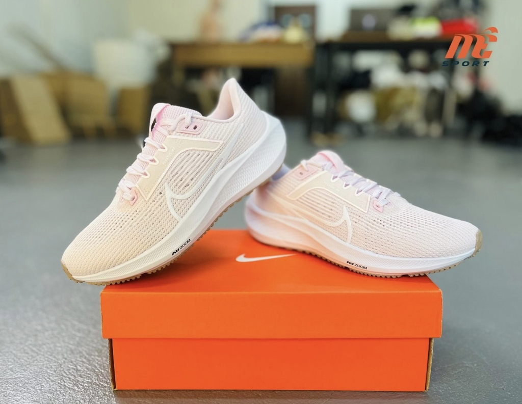 WMNS Nike Air Zoom Pegasus 40