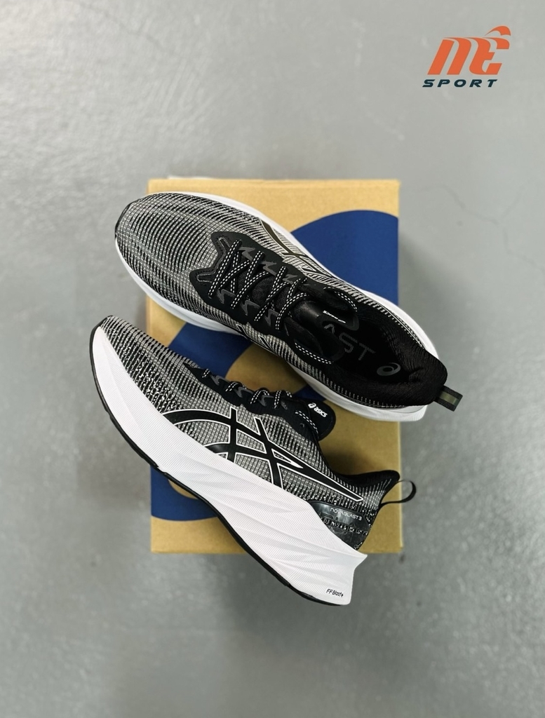Asics NOVABLAST 3 LE