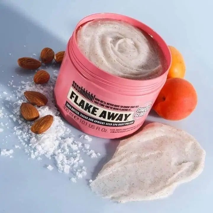 Tẩy da chết body Flake Away