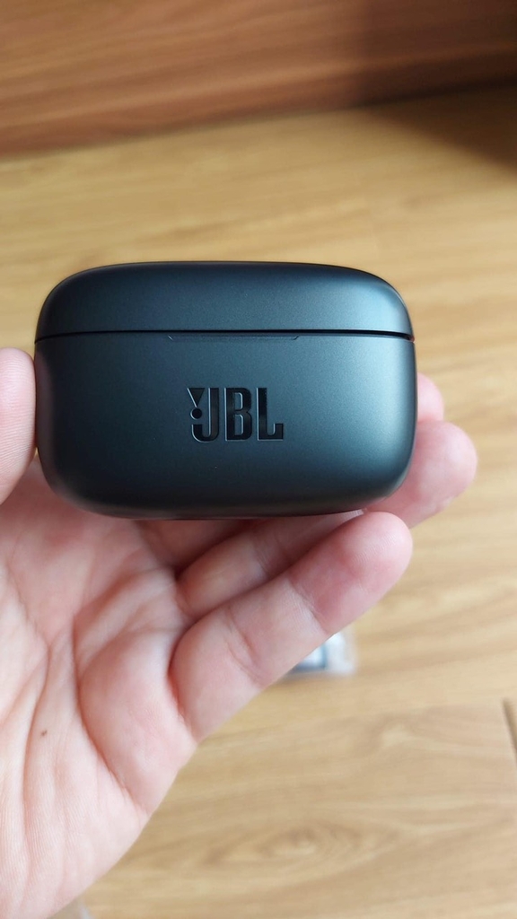 Tai nghe JBL LIVE 300TWS