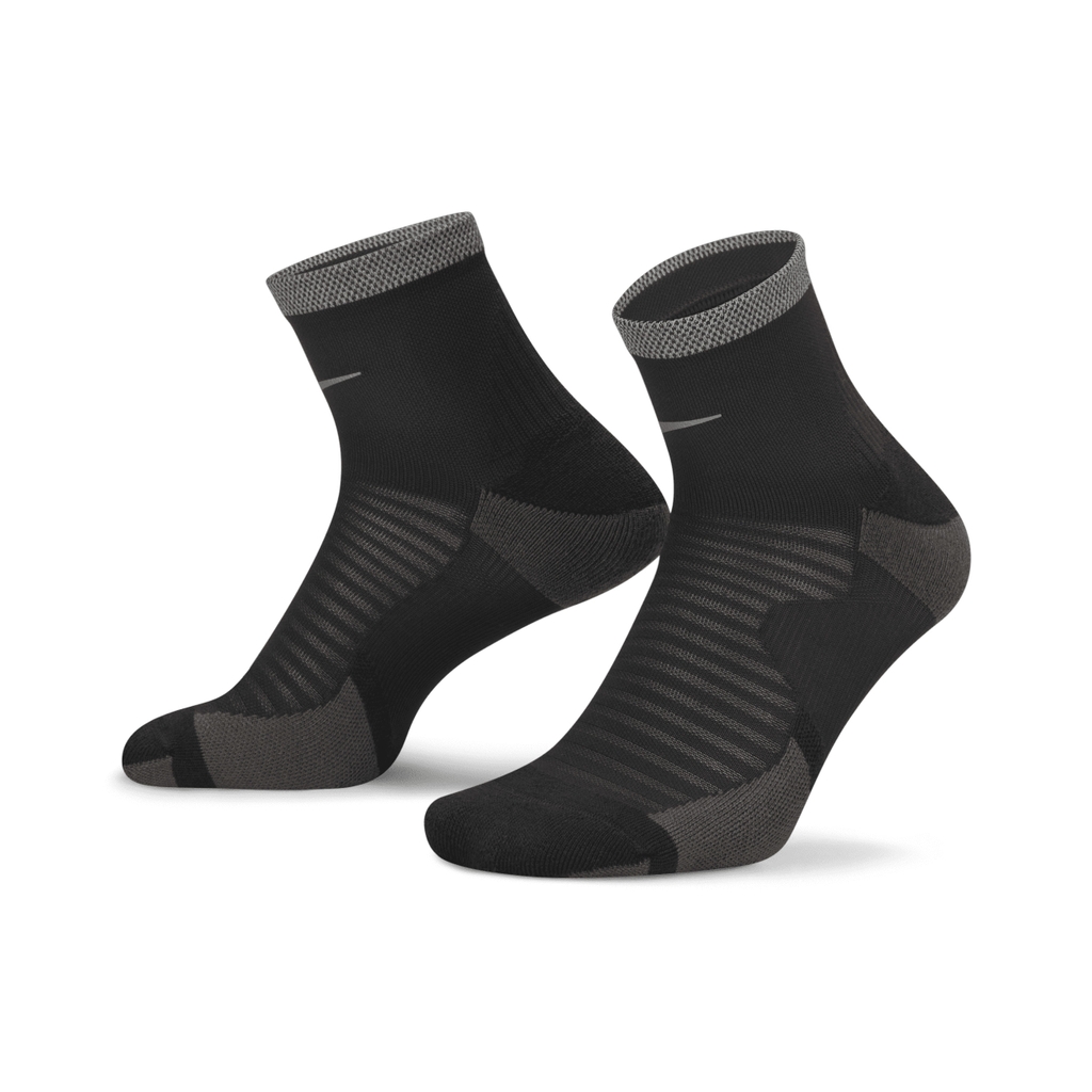 Tất Nike running CU7199-010