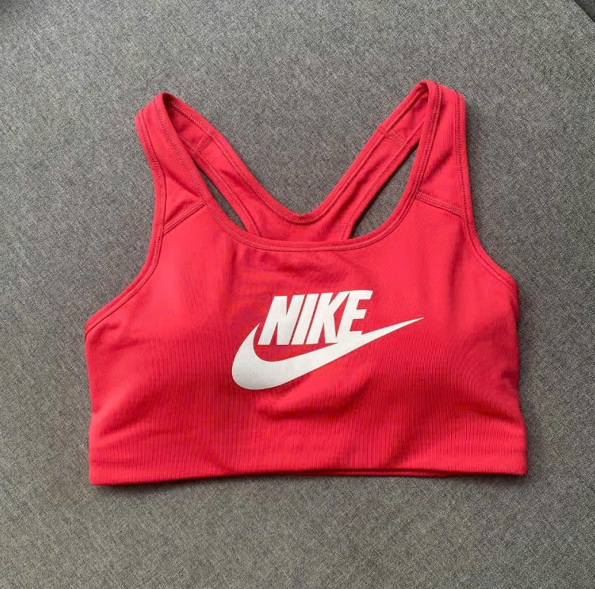 áo bra nike hồng - Nữ