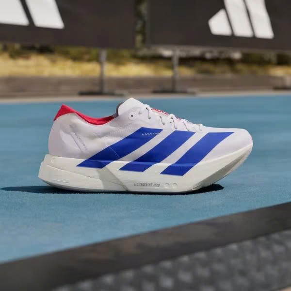 Giày Adizero Adios Pro 4