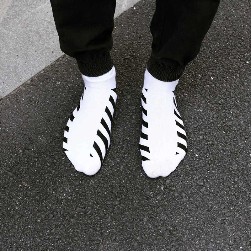 Tất nam nữ cổ ngắn Ulzzang Hàn Quốc sọc thời trang cotton XIMO (TN13-H2)