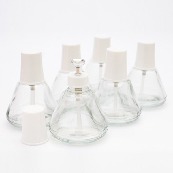 Bình thủy tinh lấy nước đánh bóng giày Saphir 180ml