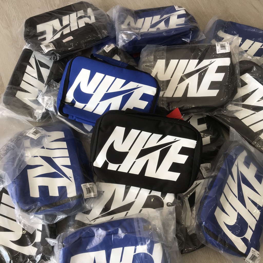 Nike Clutch Swosh Bag