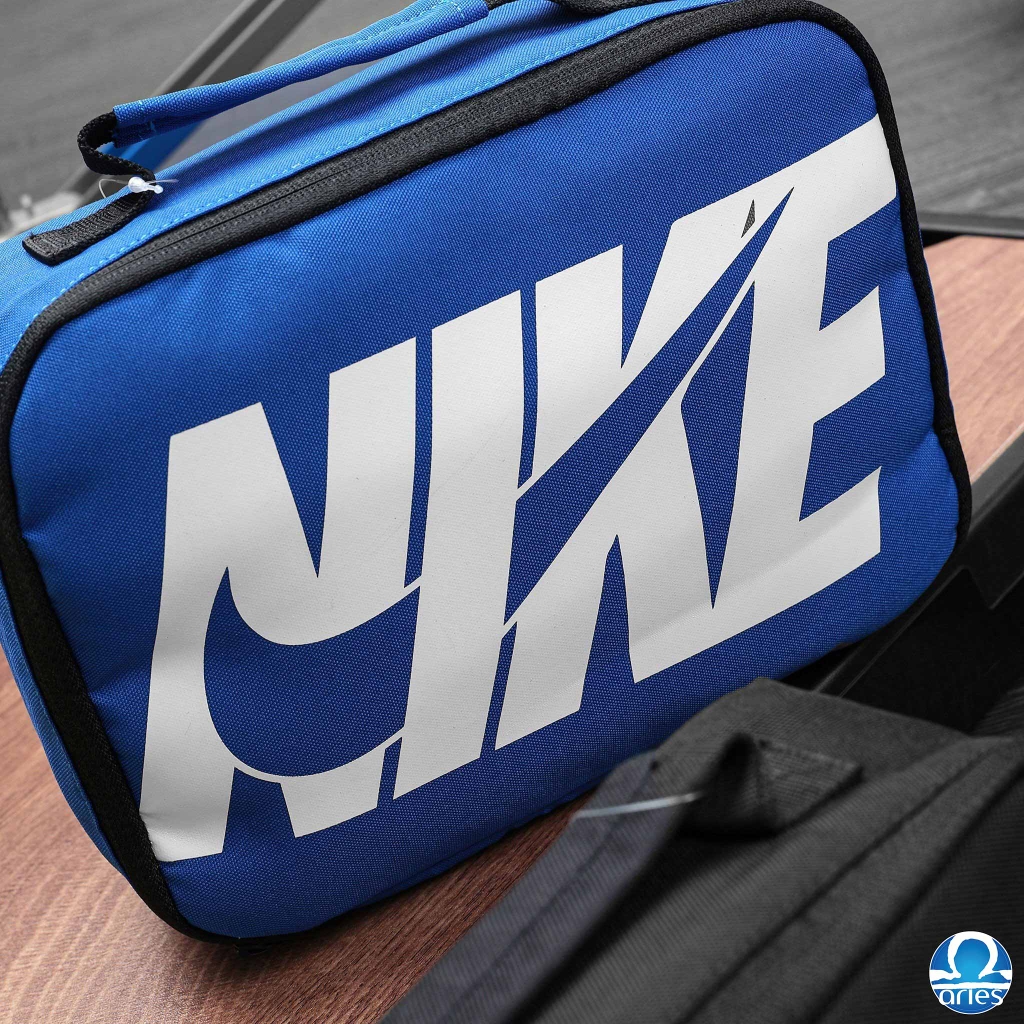 Nike Clutch Swosh Bag