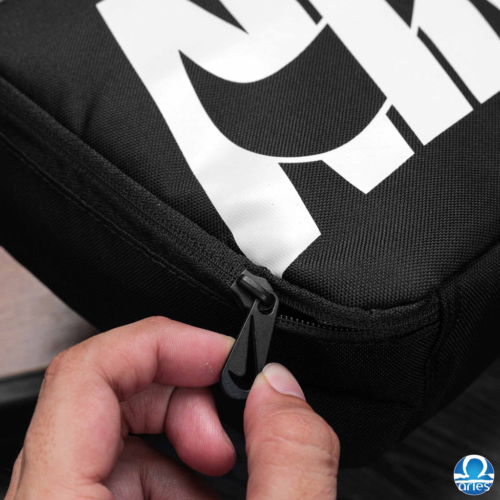 Nike Clutch Swosh Bag