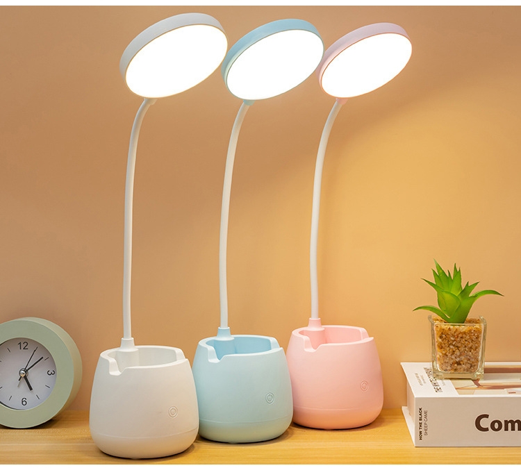 Đèn LED 4000MAh để bàn học kèm khe giữ điện thoại GD-1402