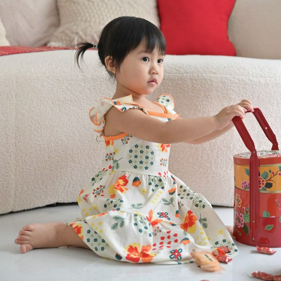 [Đồ Tết] Váy tay bèo cho bé gái từ 2 - 5 tuổi 95% vải cotton - 5% vải spandex họa tiết Tết Á Đông TDRS2-1652 | OETEO Abundance of Blooms