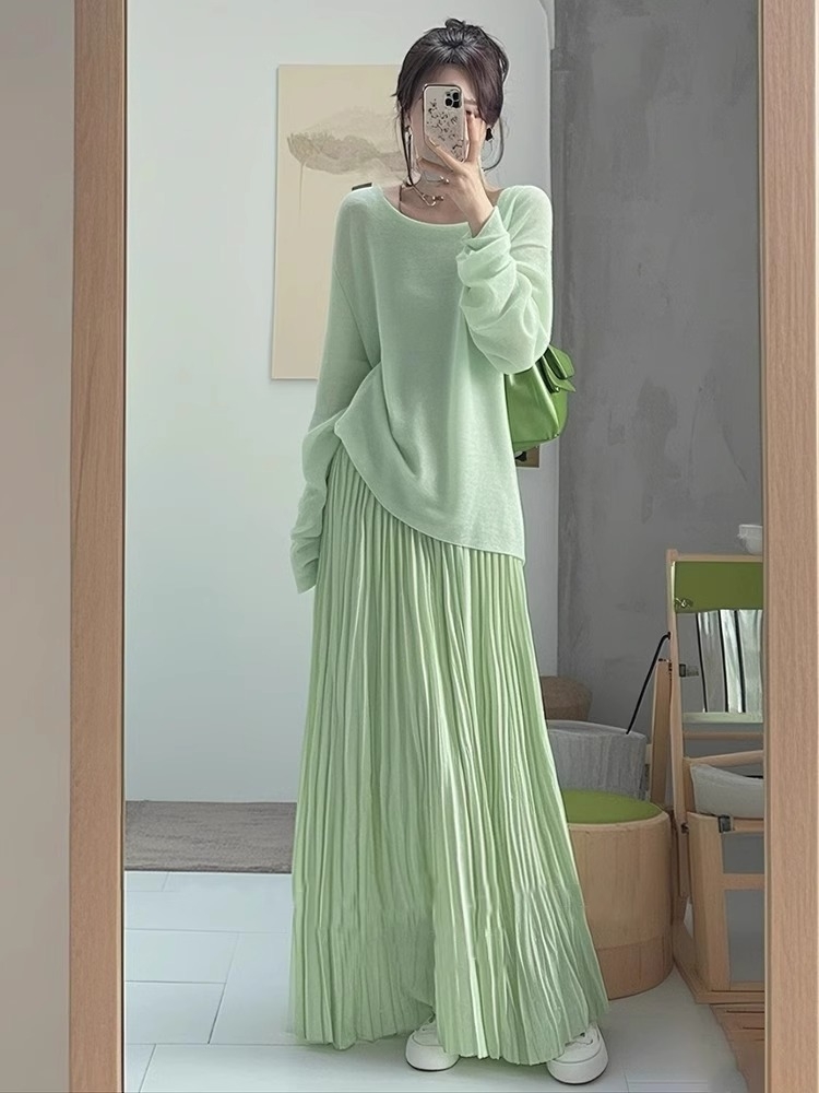 Set Bộ Áo Tay Dài Voan Mỏng và Chân Váy Voan Xếp Ly Màu Xanh Mint Thanh Lịch, Dịu Dàng Cho Phái Đẹp D125250