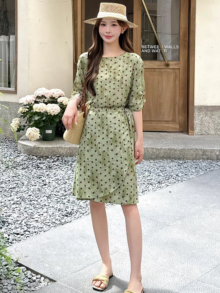 Đầm chấm bi tà quấn tôn eo tay lỡ B585