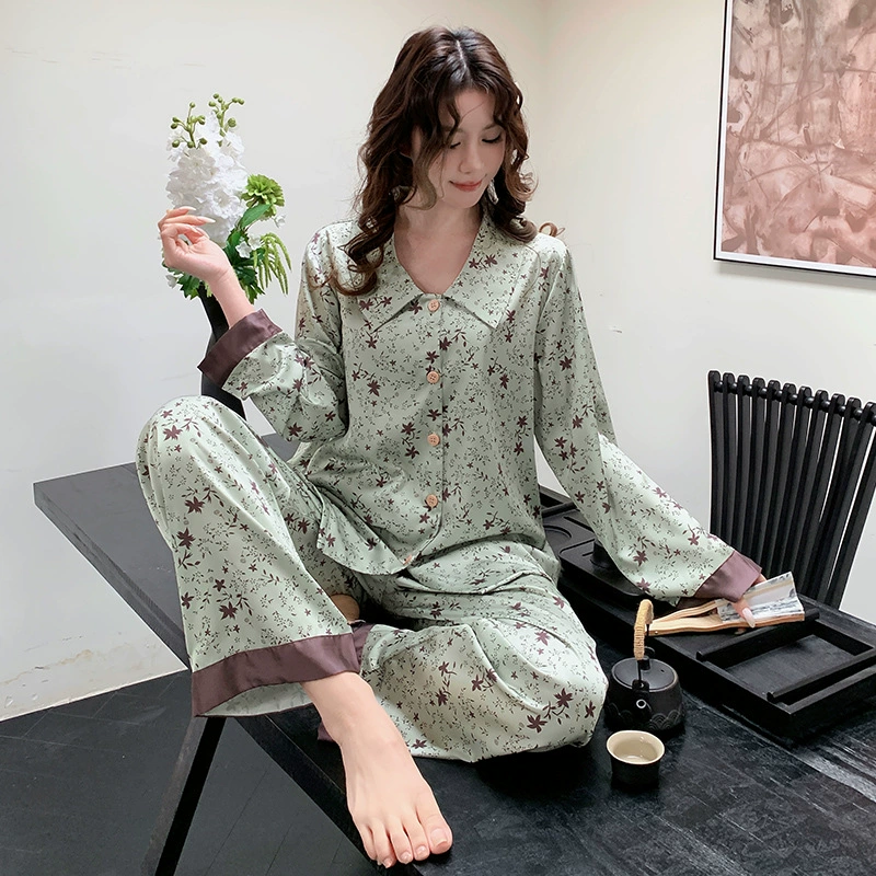 Bộ Đồ Ngủ Lụa Băng Tay Dài, Phong Cách Quốc Dân, Màu Tương Phản Cao Cấp DN159250