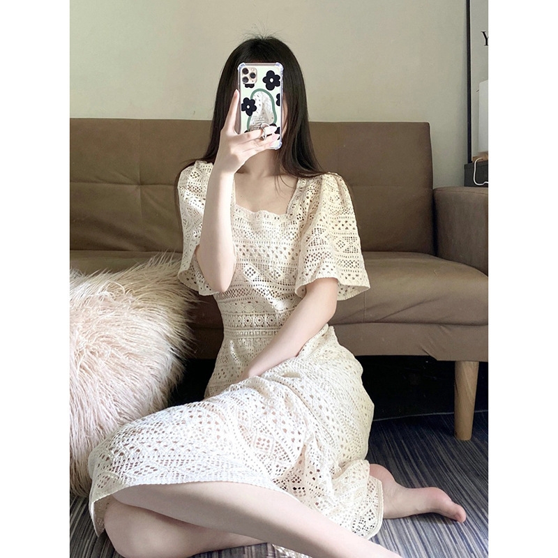 Đầm Dài Ren Cổ Vuông Phong Cách Pháp Thanh Lịch Tôn Dáng
